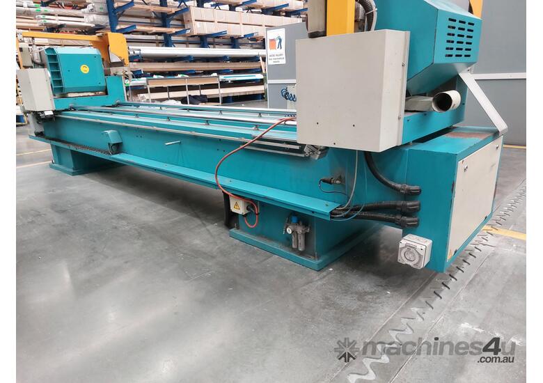caption Luna DC420 P (Double Mitre) Precision & Efficiency in Every Cut!