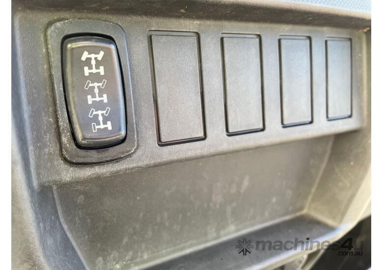 caption 2021 Polaris Ranger 1000 ATV/VTT