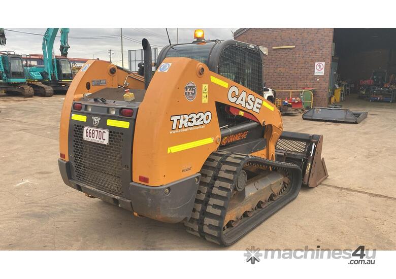 caption 2018 CASE Tr320