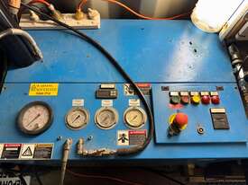 PRO DIVING SERVICES HYDRASTATIC TANK TEST - picture1' - Click to enlarge