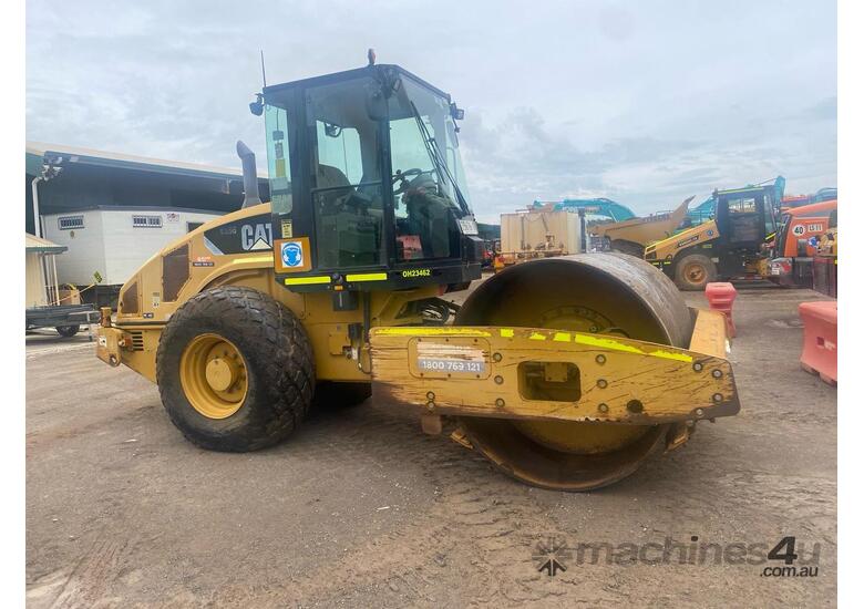 2012 Caterpillar Cs56 