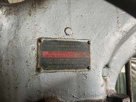 Demco Machinery Drill Press - picture2' - Click to enlarge