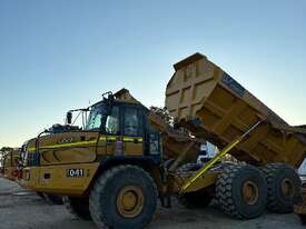 John Deere Articulated Dump Truck Moxi 400D #2 - picture0' - Click to enlarge