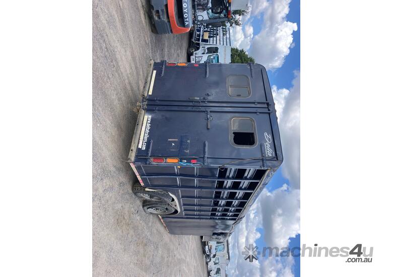 caption 2015 Delta Dual Axle Horse Float
