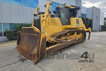 Komatsu 2018   D85EXi-18