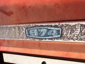 International 674 tractor - picture2' - Click to enlarge