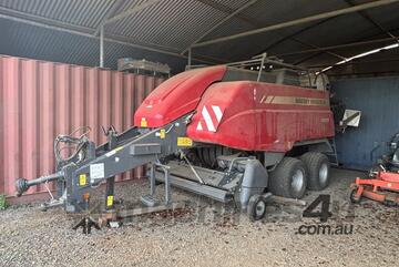 Massey Ferguson   2250