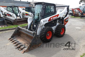 Bobcat   S76 Skid Steer Loader