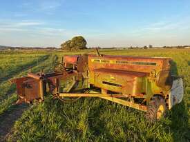 JD 342 A BALER - picture1' - Click to enlarge