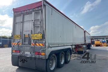 2011 Lusty EMS TRI Tri Axle Tipper Combination 2011 Lusty EMS TRI Tri Axle Tipper Combination