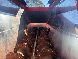 KUHN EUROMIX II 1860 2019 Model - picture2' - Click to enlarge