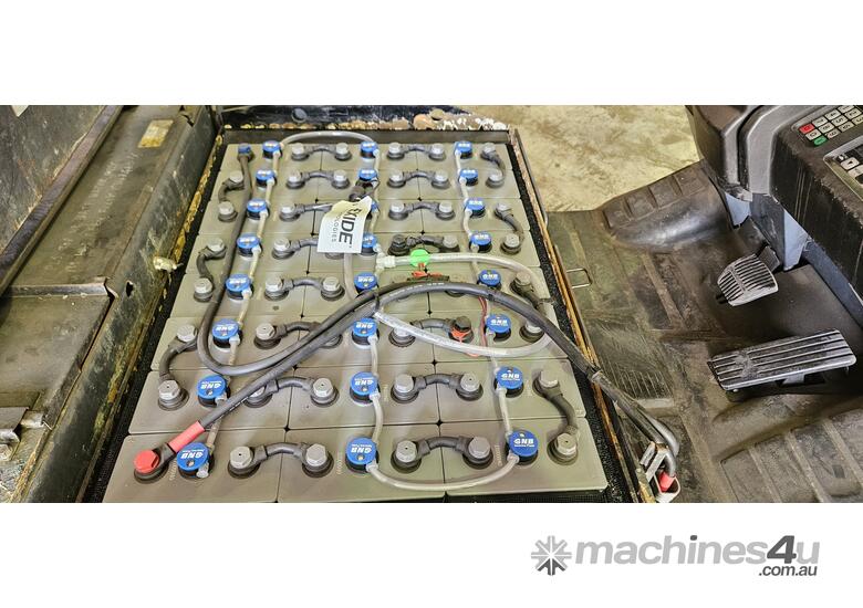 Forklift Toyota 2.5t electric