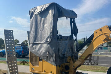 Caterpillar 1.7T Excavator,