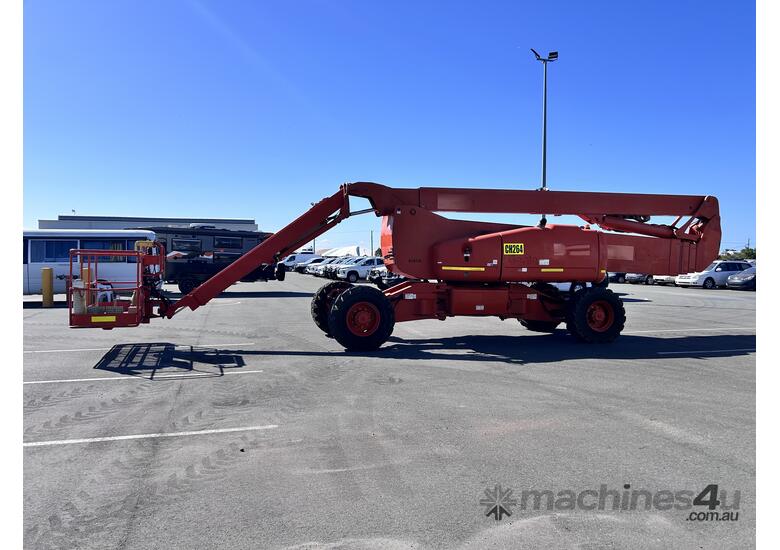 2011 Genie Z-135 135ft Articulated Knuckle Boom Lift