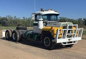 Mack   R611 PRIME MOVER
