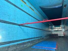 2004 Maxitrans ST3 Tri Axle Refrigerated Pantech Trailer - picture0' - Click to enlarge