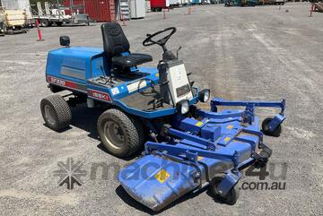 Iseki SF330 Ride On Mower (Out Front)