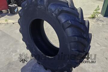 Evereliable 15.5/80-24 R4 Tubeless Tyres