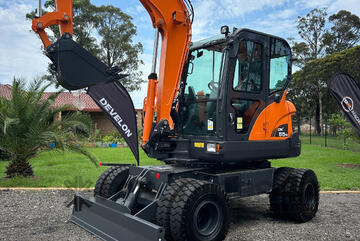 Develon DX55WE Wheeled-Excav Excavator