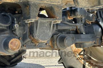 2004 CASE CVX 1145 (Front Wheel Assist) (Council asset)