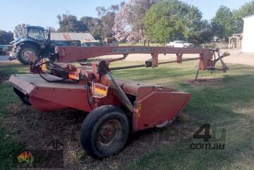 (8647) Massey Ferguson Mower / Conditioner