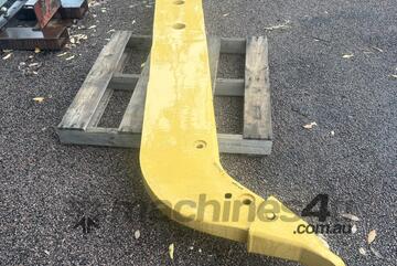Caterpillar D10 ripper tine
