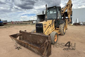 Ford   555C BACKHOE