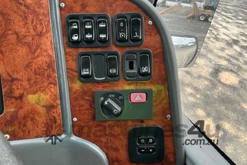 Scania 2008   K310 Coach