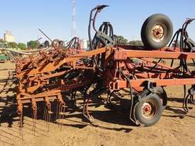 Case IH 4300 Air seeder Complete Multi Brand Seeding/Planting Equip - picture2' - Click to enlarge