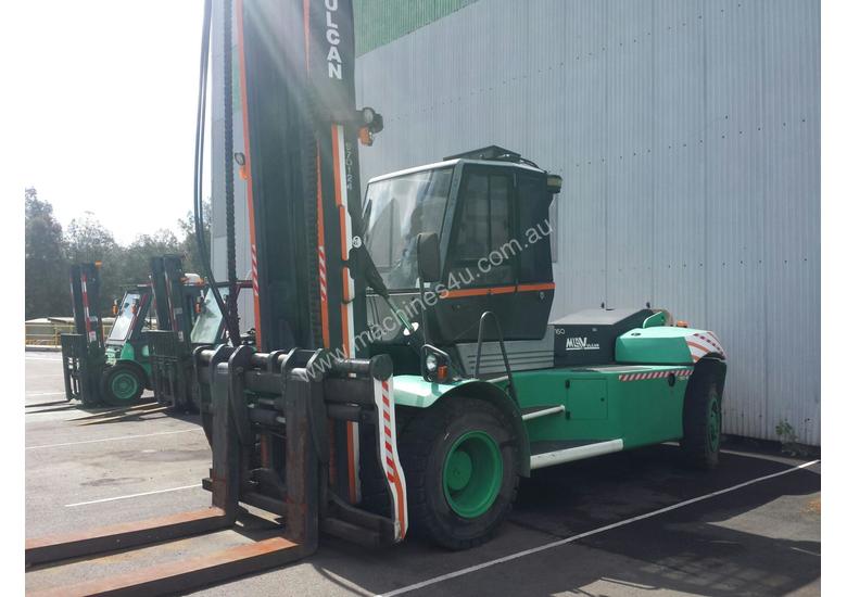 caption Linde H160 Diesel Forklift