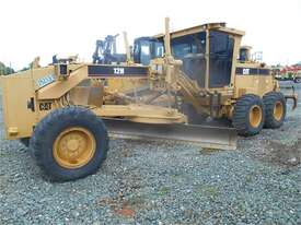 1997 CAT 12H - picture1' - Click to enlarge