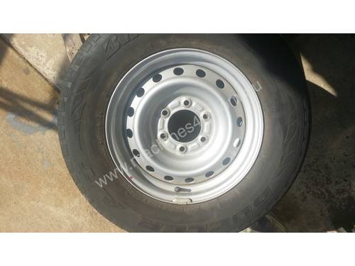 Isuzu Dmax 16 inch factory rims and tyres x 3