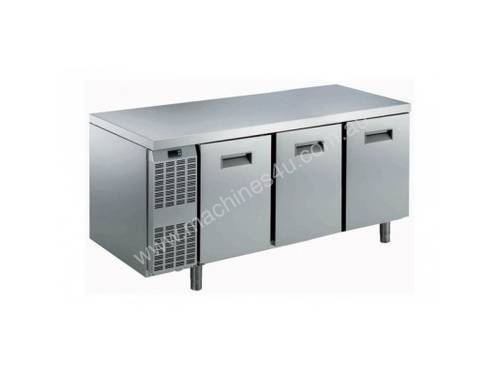 Electrolux RCSN3M3T Undercounter Refrigerator