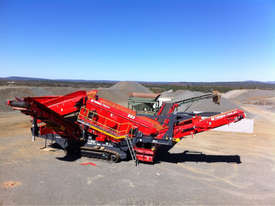 2017 TEREX FINLAY 883+ HEAVY DUTY SCREENER - picture0' - Click to enlarge