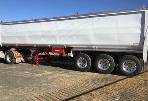 Moore   Semi Tipper Trailer