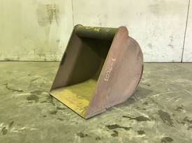 UNUSED 450MM DIGGING BUCKET TO SUIT 2-4T EXCAVATOR E036 - picture0' - Click to enlarge