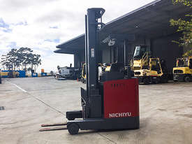 1.4 Battery Electric Sit Down Reach Truck - picture0' - Click to enlarge