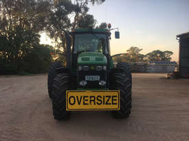 John Deere 7920 FWA/4WD Tractor - picture1' - Click to enlarge