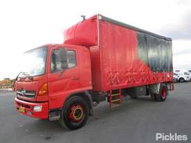 2006 Hino GH1J Ranger - picture2' - Click to enlarge