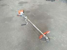 Stihl FS250 - picture1' - Click to enlarge