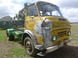 Commer VAA Series Cab chassis Truck - picture0' - Click to enlarge