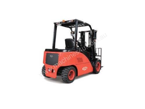 CPD40/45/50F8 FOUR-WHEEL FORKLIFT