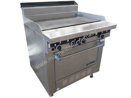 GARLAND 900MM NAT GAS GRIDDLE HOT PLATE WITH OVEN