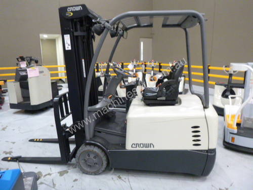 Crown Electric Forklift - SC Series (Perth branch)