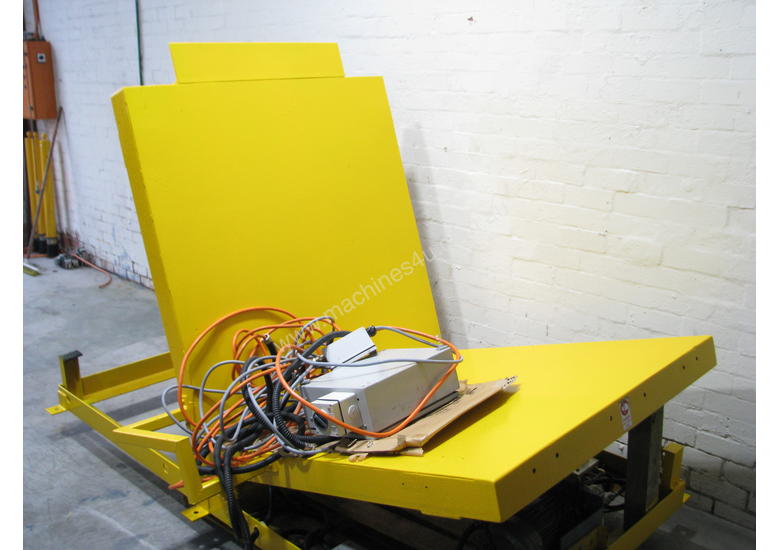 caption Large Hydraulic 90 Degree Pallet Roll Tipper Inverter