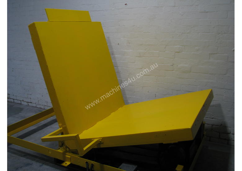 caption Large Hydraulic 90 Degree Pallet Roll Tipper Inverter