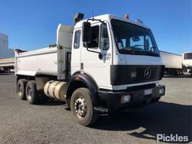 1994 Mercedes Benz MK2434 - picture0' - Click to enlarge