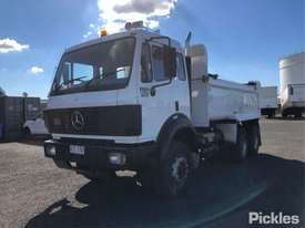 1994 Mercedes Benz MK2434 - picture2' - Click to enlarge