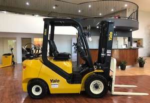 Yale GLP25UX 2.5T LPG 3 Stage Forklift