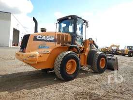 CASE 621E XT Integrated Tool Carrier - picture1' - Click to enlarge